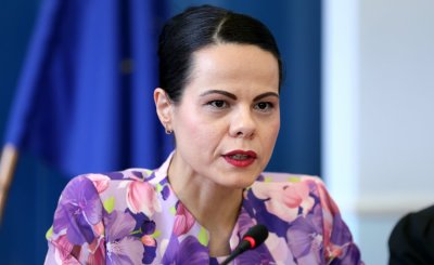 Министър Ивкова поема ръководството на координационния съвет за Националната детска болница
