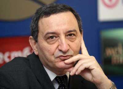 До критичното за АЕЦ Козлодуй ниво на Дунав остават 30 см