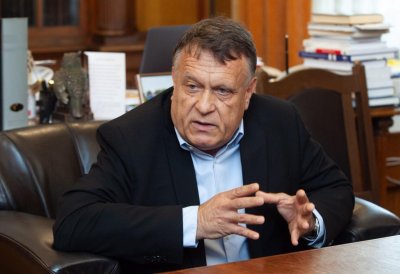 Проф. Георги Вълчев: Подготвяме смяна на модела на финансиране в образованието, заплатите на учителите ще продължат да растат