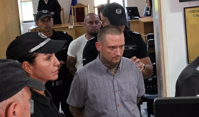 Съдът реши: Соченият за тартор на пловдивската &bdquo;Кръв и чест&ldquo; остава в ареста, баща и син получиха гаранции