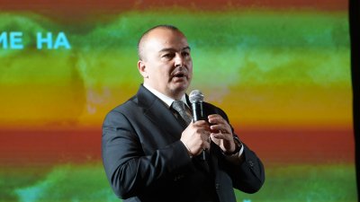 Пламен Абровски: От 1 ноември сиренето в магазините само от мляко
