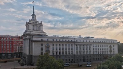 Нови правила за финансовите услуги: Потребителите ще могат да се отказват от договори онлайн
