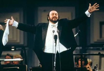 Семейството на Павароти скочи срещу крайнодесен политик заради &bdquo;Nessun dorma&ldquo;
