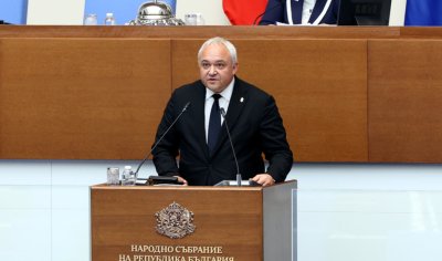 Има спад на нелегалните мигранти, преминаващи през България, твърди вътрешният министър