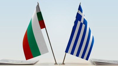 Гръцки министър: Твърдението, че Гърция е равна на България, е статистическо опростяване