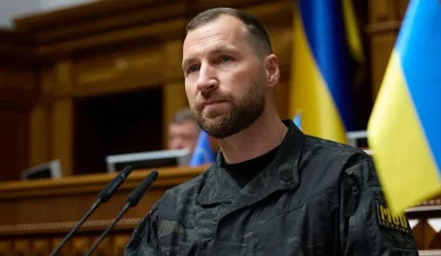 Украйна поиска предсрочно парите от ЕС, за да запълни дупката в бюджета от $27 млрд.