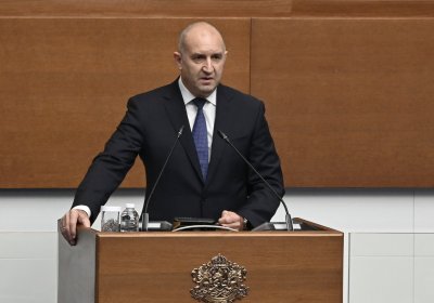 Румен Радев: Заставаме зад Германия, но далекобойни европейски оръжия срещу Русия също са безрасъдство