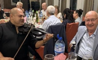 Чадър над Драгомир Николов? Празненство в Русе освети топлата връзка между ССО ЕАД и Темида