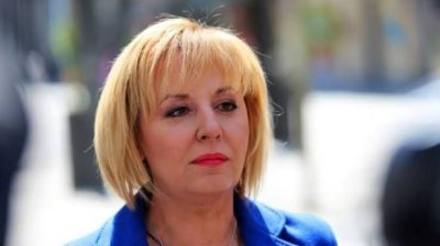 Мая Манолова: Някой печели брутално на гърба на българите