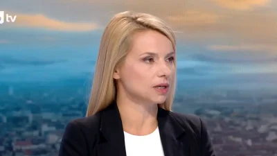 Ще бъдат сменени изцяло флашпаметта и батериите на машините за гласуване за изборите