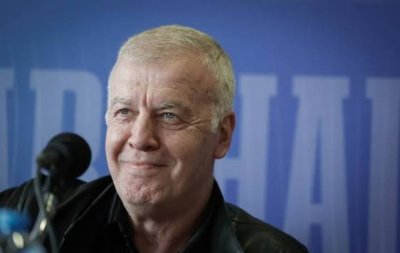 Левски с нов управленски модел: Наско Сираков стана почетен президент