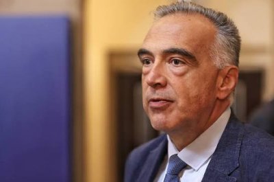 Антон Кутев: Прокуратурата решава кой е виновен за полетите на Пеевски