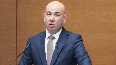 &bdquo;Възраждане&ldquo; отново поиска оставката на посланика ни в Молдова