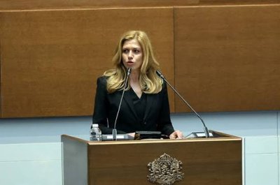 Михаела Доцова: Служителите в ДАЗД са тихите герои на България