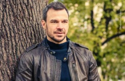 Ивайло Захариев разкритикува рекламата на хазарт в новия сезон на &bdquo;Под прикритие&ldquo;