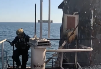 (ВИДЕО)Български военни се качиха на атакувания кораб &bdquo;ABLE&ldquo;: търсиха следи от дронове