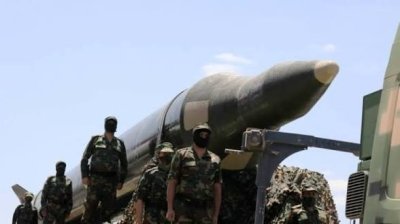Йеменската армия съобщи за над 1200 удара по позиции на хусите за денонощие