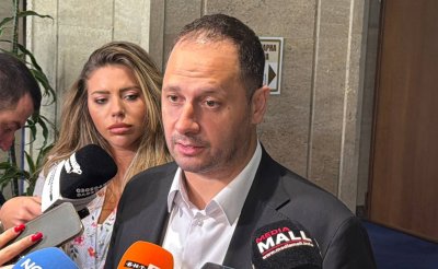 (ВИДЕО) Петър Витанов: Уважавам синдикатите, но отношението ми към Пламен Димитров е лично