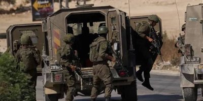 Британски, френски и германски военни тренираха отбраната на НАТО при въздушно нападение