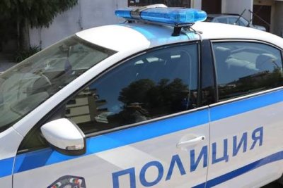 Жители на варненски блок твърдят, че са подложени на тормоз от агресивна съседка