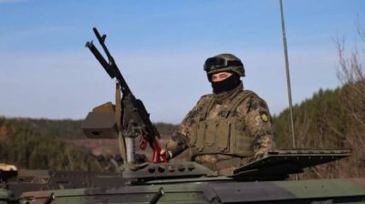 Редовни части на американската армия поемат обучението на украински военни в Германия