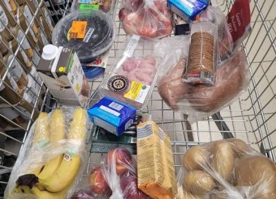 КЗП: Основни хранителни продукти в София са по-скъпи от тези във Виена и Берлин