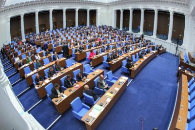 Продължава работата по държавния бюджет за 2024 година