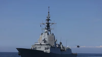 Испански военен кораб се е насочил към мястото, на което бе отвлечен корабът "Руен"