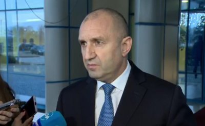 Радев за управляващата коалиция: Явно апетитът им за власт не се побира в Конституцията и тя трябваше да бъде пренаписана
