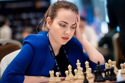 Нургюл Салимова победи световната шампионка на първенството по блиц