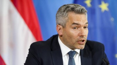 Нехамер отчете като успех ветото на България и Румъния: Бръкнахме в рана