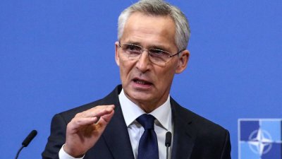 Столтенберг: НАТО следи ситуацията с руската ракета, влетяла на територията на Полша