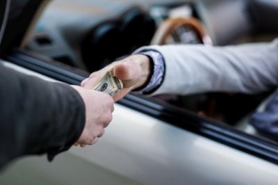 Арестуваха българин в Сърбия за даване на подкуп