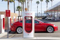 Над 50 хиляди зарядните станции на Tesla
