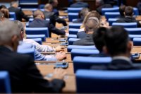НС гласува на първо четене промените в НПК