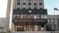 ЗАРАДИ ПОДКУП! Oсвободиха единия от двамата общинари във Варна