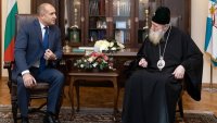 Президентът Радев, Денков, Габриел, Борисов, Петков, Пеевски, Нинова и Костадинов с реакции след кончината на патриарх Неофит