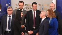 ГЕРБ СЕ НАВЕДЕ НА 100%! Тримата най-скандални министри остават - Василев, Тагарев и Зарица запазват местата си