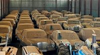 Откриха изоставена колекция от ретро Mercedes автомобили (СНИМКИ)
