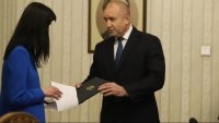 Президентът Радев връчва първия мандат на ГЕРБ-СДС (НА ЖИВО)