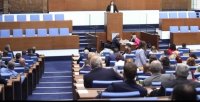 Депутатите изслушват двама служебни министри