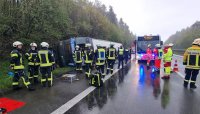 Автобус се преобърна в Германия, има ранени деца