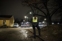 Мъж наръга три възрастни жени в шведския град Вестерос
