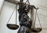 Има ли съществено процесуално нарушение при определянето на Конкурсна комисия във ВКС?