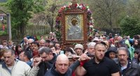 Хиляди вярващи ще участват в традиционното литийно шествие с чудотворната икона на Света Богородица