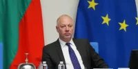 Отстраниха Росен Желязков от поста на председател на НС