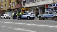 Пиян психопат без гащи, но с автомобил, втрещи Благоевград