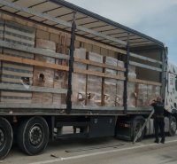 Близо 60 000 луксозни парфюма бяха открити на "Дунав мост"