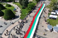 В Русе шестваха с 60-метров трибагреник