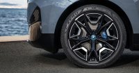 Pirelli се обедини с BMW